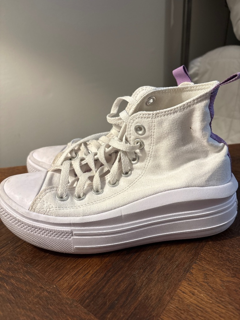 Converse chuck Taylor all star white/purple high top platform sneakers size 4